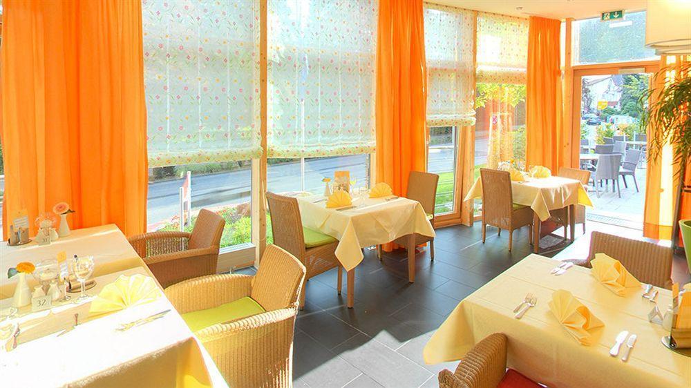 Hotel Harzer am Kurpark Bad Herrenalb Dış mekan fotoğraf