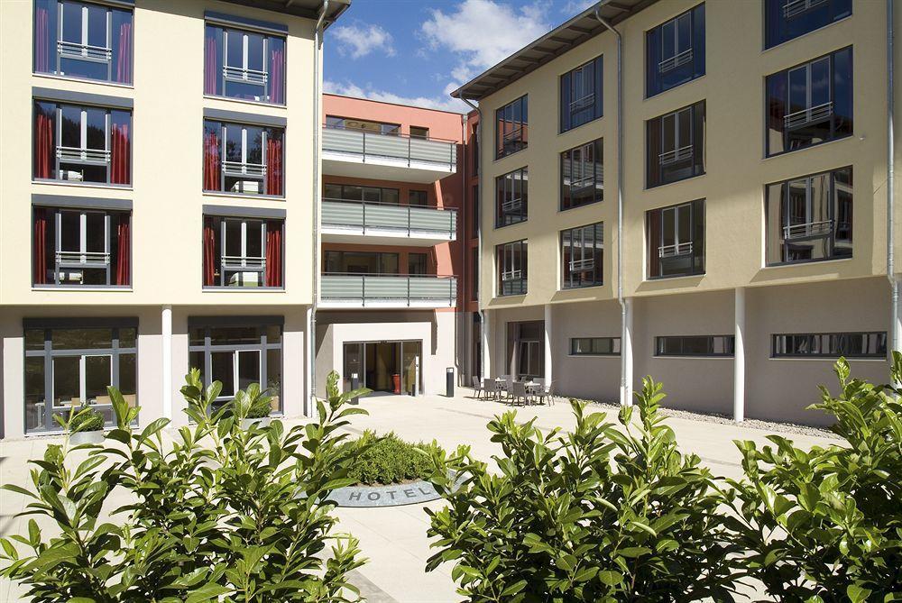 Hotel Harzer am Kurpark Bad Herrenalb Dış mekan fotoğraf