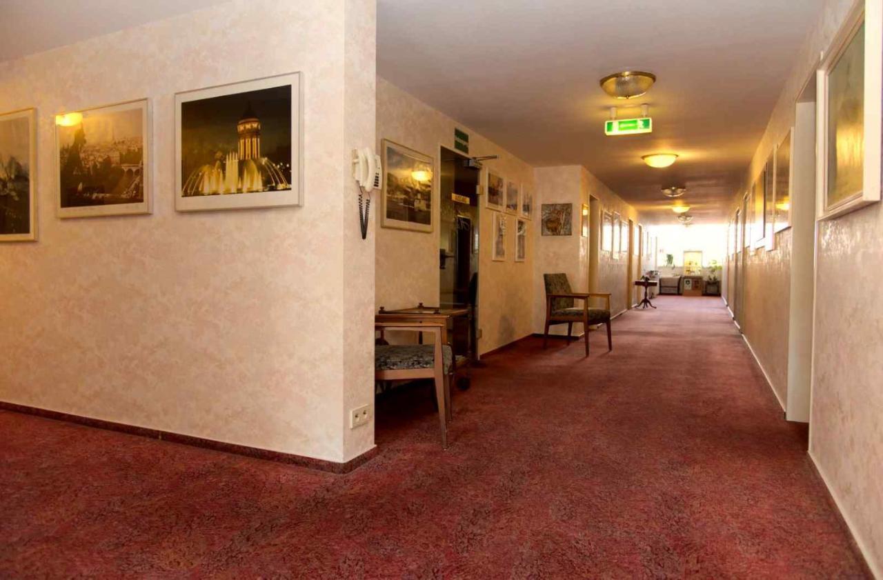 Hotel Harzer am Kurpark Bad Herrenalb Dış mekan fotoğraf